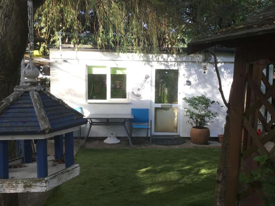 The Studio, Ascot Winkfield Exterior photo